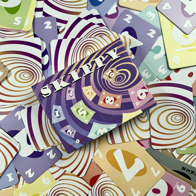 2201-0067 Hrací karty SKIPPY