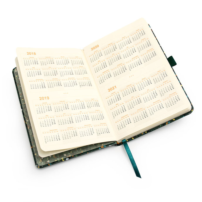 1439-0001 Univerzální diář 134x196mm