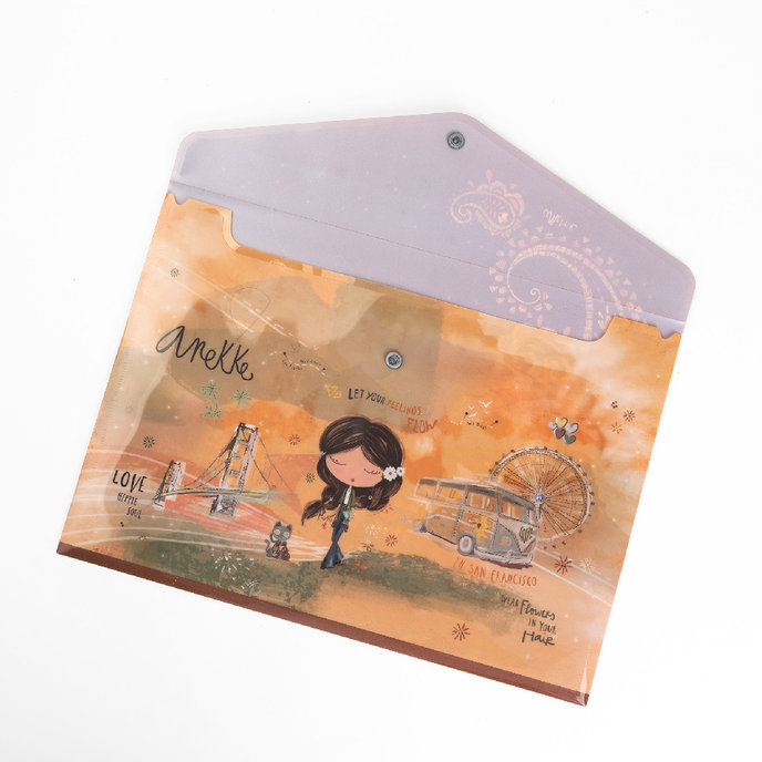 1650-0411 Plastový obal A4 s drukem lic. Anekke